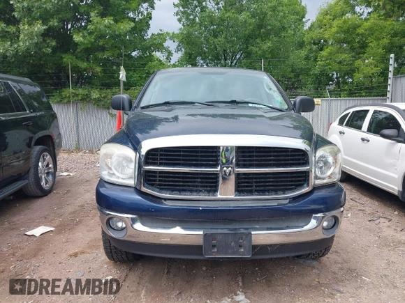 2007 Dodge 1500 SLT с VIN 1D7HU18287J511582, выставлен на аукционе IAAI как лот 42410151 с пробегом 151 001 миль миль и . История ставок и продаж доступна на DreamBid. Изображение 13.