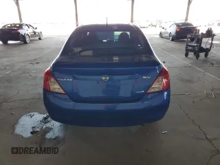 2012 Nissan Versa SV z VIN 3N1CN7AP7CL826003, wystawiony jako Copart lot #59092685 z przebiegiem 178 546 mil mil oraz Szkoda całkowita • Salvage title. Historia ofert i sprzedaży dostępna na DreamBid. Obrazek 6.