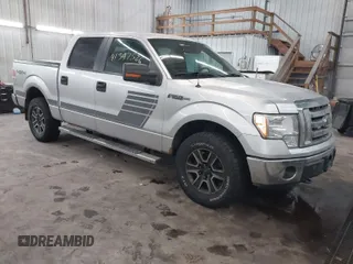 2012 Ford F-150 XL with VIN 1FTFW1EF3CFB28102, listed as a IAAI auction lot 41397526 with 172,630 mi miles. Bid and sale history available at carsss.com. Image 1.
