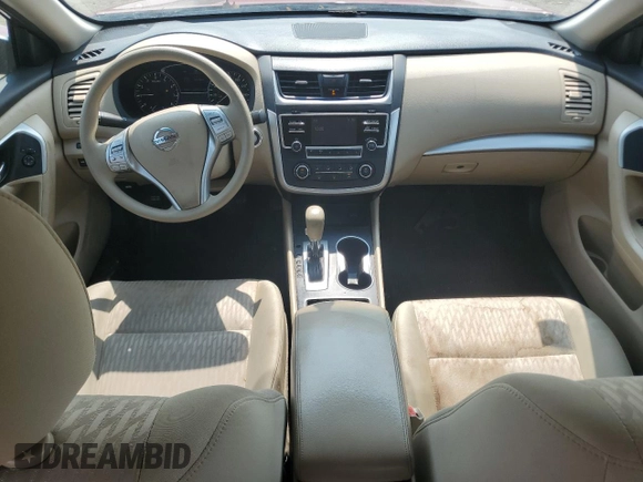 2017 Nissan Altima SV z VIN 1N4AL3AP0HC213247, wystawiony jako Copart lot #59685975 z przebiegiem 82 874 mil mil oraz Czysty tytuł • Clean title. Historia ofert i sprzedaży dostępna na DreamBid. Obrazek 8.