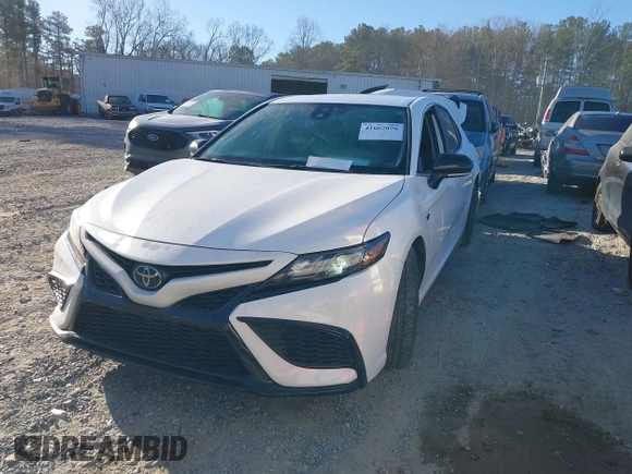 2023 Toyota Camry SE with VIN 4T1T11AKXPU167223, listed as a IAAI auction lot 41667076 with 31,658 mi miles and . Bid and sale history available at DreamBid. Image 2.