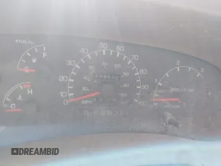 1999 Ford F-250 XL с VIN 1FTNW21F9XEA23647, выставлен на аукционе IAAI как лот 42326497 с пробегом 393 578 миль миль и . История ставок и продаж доступна на DreamBid. Изображение 7.