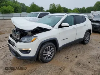 2020 Jeep Compass Latitude with VIN 3C4NJCBBXLT158971, listed as a Copart auction lot 56140245 with 38,212 mi miles and Salvage title. Bid and sale history available at DreamBid. Image 1.