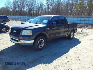 2006 Ford F-150 XLT with VIN 1FTPW12V06KD62760, listed as a IAAI auction lot 41376036 with 125,670 mi miles. Bid and sale history available at carsss.com. Image 2.