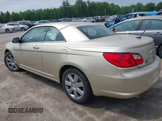 2010 Chrysler Sebring Limited z VIN 1C3BC6EV9AN122372, wystawiony jako IAAI lot #42382181 z przebiegiem 34 454 mil mil oraz . Historia ofert i sprzedaży dostępna na DreamBid. Obrazek 3.