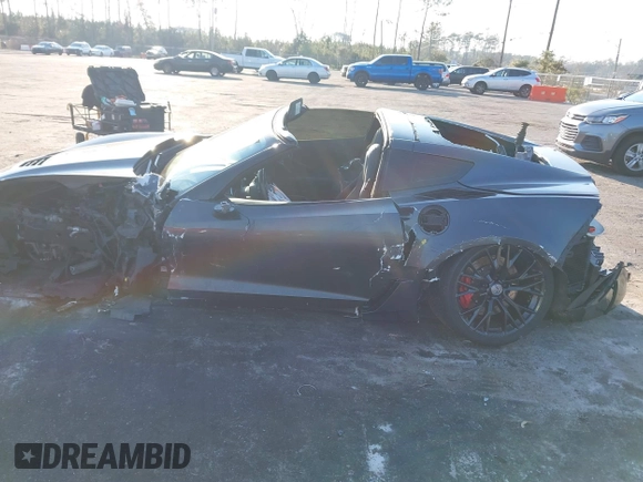 2017 Chevrolet Corvette Z06 1LZ with VIN 1G1YN2D61H5603528, listed as a IAAI auction lot 41679883 with 1 mi miles. Bid and sale history available at carsss.com. Image 14.