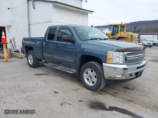 2012 Chevrolet Silverado 1500 LT with VIN 1GCRKSE72CZ241318, listed as a IAAI auction lot 41836818 with 123,158 mi miles. Bid and sale history available at carsss.com. Image 1.