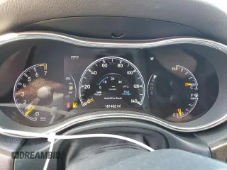 2015 Jeep Grand Cherokee Altitude with VIN 1C4RJEAG8FC668388, listed as a Copart auction lot 52360135 with 181,402 mi miles and Salvage Title. Bid and sale history available at carsss.com. Image 9.