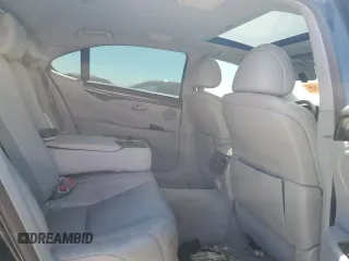 2007 Lexus LS 460 L with VIN JTHGL46F975018422, listed as a Copart auction lot 60941055 with Not provided miles and Clean title. Bid and sale history available at DreamBid. Image 10.