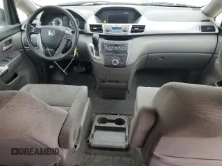 2013 Honda Odyssey LX z VIN 5FNRL5H22DB039777, wystawiony jako Copart lot #59398315 z przebiegiem 228 528 mil mil oraz Czysty tytuł • Clean title. Historia ofert i sprzedaży dostępna na DreamBid. Obrazek 8.