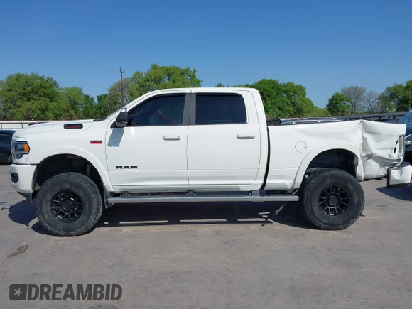 2019 Ram 2500 Laramie with VIN 3C6UR5FJ0KG684641, listed as a IAAI auction lot 41847895 with 127,668 mi miles. Bid and sale history available at carsss.com. Image 15.