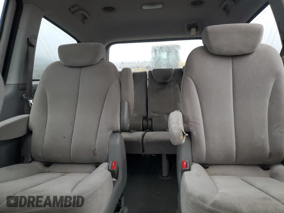2008 Kia Sedona LX with VIN KNDMB233086238730, listed as a Copart auction lot 79011384 with 141,965 mi miles and Clean Title. Bid and sale history available at carsss.com. Image 10.