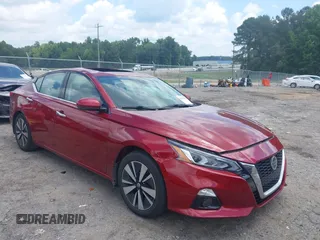2019 Nissan Altima SV with VIN 1N4BL4DV8KC100884, listed as a IAAI auction lot 42632508 with 129,750 mi miles and . Bid and sale history available at DreamBid. Image 1.