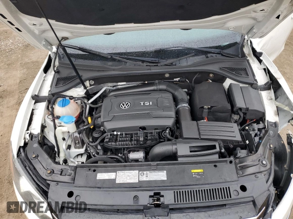 2015 Volkswagen Passat Wolfsburg Edition with VIN 1VWAT7A30FC113366, listed as a Copart auction lot 59846505 with 110,613 mi miles and Salvage title. Bid and sale history available at DreamBid. Image 11.
