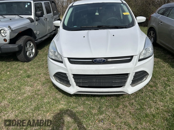 2016 Ford Escape SE with VIN 1FMCU0GX8GUA72471, listed as a IAAI auction lot 41737000 with 106,820 mi miles. Bid and sale history available at carsss.com. Image 6.
