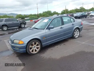 1999 BMW 3 Series 323i with VIN WBAAM3332XCA80930, listed as a IAAI auction lot 41827318 with 93,055 mi miles. Bid and sale history available at carsss.com. Image 2.