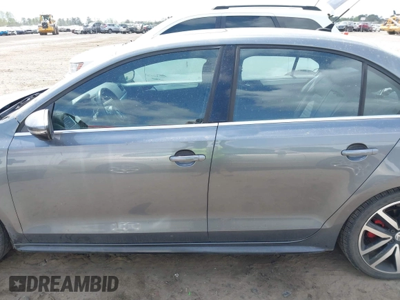 2013 Volkswagen Jetta GLI Autobahn с VIN 3VW467AJ6DM362463, выставлен на аукционе IAAI как лот 41956278 с пробегом 123 293 миль миль и . История ставок и продаж доступна на DreamBid. Изображение 15.