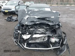 2020 BMW 3 Series M340i z VIN WBA5U7C03LFH93116, wystawiony jako IAAI lot #41826452 z przebiegiem Nie podano mil oraz . Historia ofert i sprzedaży dostępna na DreamBid. Obrazek 12.