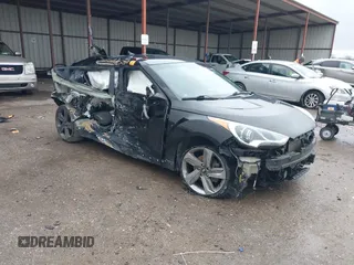 2013 Hyundai Veloster Turbo w/Black Int with VIN KMHTC6AE7DU176121, listed as a IAAI auction lot 41550467 with 1 mi miles. Bid and sale history available at carsss.com. Image 1.