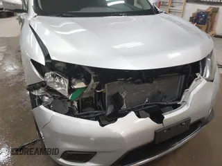 2014 Nissan Rogue S with VIN 5N1AT2MV7EC753510, listed as a IAAI auction lot 41510389 with 124,843 mi miles. Bid and sale history available at carsss.com. Image 6.