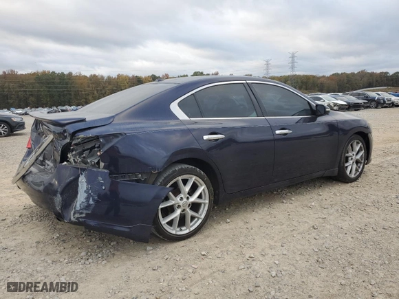 2009 Nissan Maxima 3.5 SV w/Sport Pkg with VIN 1N4AA51E49C832421, listed as a Copart auction lot 82136024 with 258,286 mi miles and Clean Title. Bid and sale history available at carsss.com. Image 3.