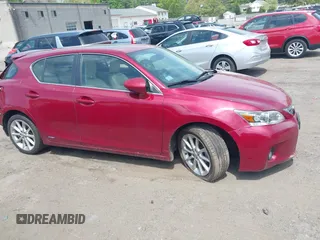 2013 Lexus CT 200h z VIN JTHKD5BH1D2170258, wystawiony jako IAAI lot #42217701 z przebiegiem 120 963 mil mil oraz . Historia ofert i sprzedaży dostępna na DreamBid. Obrazek 12.