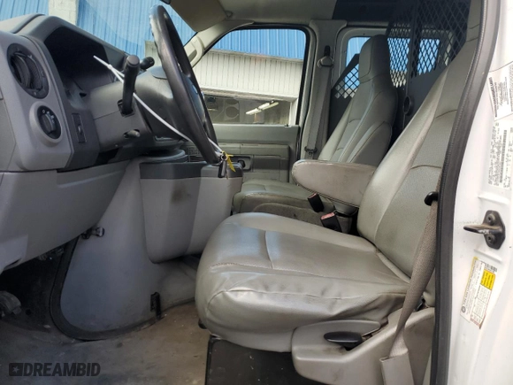 2013 Ford Econoline Cargo Van Commercial with VIN 1FTNE2EL6DDA51961, listed as a Copart auction lot 50568095 with 172,756 mi miles and Clean Title. Bid and sale history available at carsss.com. Image 7.