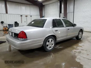 2011 Ford Crown Victoria LX z VIN 2FABP7EV0BX127312, wystawiony jako Copart lot #48760735 z przebiegiem 109 227 mil mil oraz Szkoda całkowita • Salvage title. Historia ofert i sprzedaży dostępna na DreamBid. Obrazek 3.