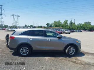 2016 Kia Sorento LX with VIN 5XYPGDA52GG044582, listed as a IAAI auction lot 42402596 with 143,250 mi miles and . Bid and sale history available at DreamBid. Image 13.