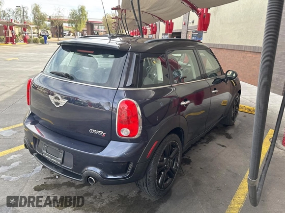 2011 MINI Countryman S z VIN WMWZC3C53BWL79029, wystawiony jako Copart lot #45524445 z przebiegiem 128 744 mil mil oraz Czysty tytuł • Clean title. Historia ofert i sprzedaży dostępna na DreamBid. Obrazek 4.
