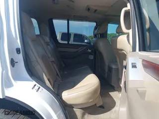 2012 Nissan Pathfinder SV with VIN 5N1AR1NN1CC616194, listed as a IAAI auction lot 40821219 with 104,698 mi miles. Bid and sale history available at carsss.com. Image 8.