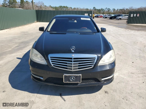 2013 Mercedes-Benz S-Class S 550 with VIN WDDNG7DB5DA500571, listed as a Copart auction lot 48020875 with 87,481 mi miles and Salvage Title. Bid and sale history available at carsss.com. Image 5.