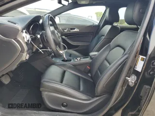 2019 Mercedes-Benz GLA 250 z VIN WDCTG4EB9KU019369, wystawiony jako Copart lot #56527615 z przebiegiem 97 564 mil mil oraz Czysty tytuł • Clean title. Historia ofert i sprzedaży dostępna na DreamBid. Obrazek 7.