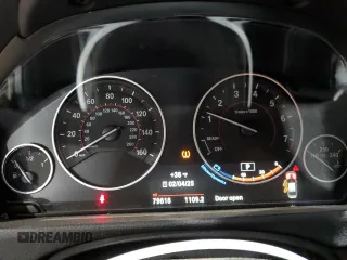 2016 BMW 3 Series 328i xDrive z VIN WBA8E3G57GNU03863, wystawiony jako Copart lot #43812935 z przebiegiem 79 616 mil mil oraz Szkoda całkowita • Salvage title. Historia ofert i sprzedaży dostępna na DreamBid. Obrazek 9.