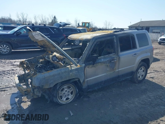 2016 Jeep Patriot Sport with VIN 1C4NJRBB6GD691544, listed as a IAAI auction lot 41779250 with Not Provided miles and . Bid and sale history available at carsss.com. Image 6.