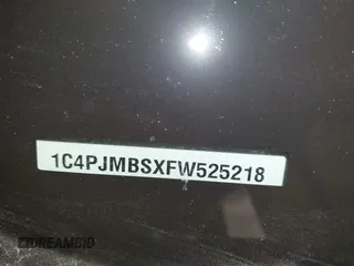 2015 Jeep Cherokee Trailhawk с VIN 1C4PJMBSXFW525218, выставлен на аукционе IAAI как лот 42032130 с пробегом 164 289 миль миль и . История ставок и продаж доступна на DreamBid. Изображение 9.