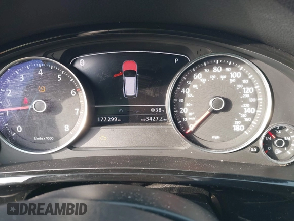2013 Volkswagen Touareg Exec с VIN WVGEF9BP0DD006992, выставлен на аукционе IAAI как лот 41800140 с пробегом 177 299 миль миль и . История ставок и продаж доступна на DreamBid. Изображение 7.