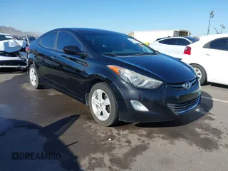 2012 Hyundai Elantra Limited с VIN KMHDH4AE7CU247956, выставлен на аукционе IAAI как лот 42272288 с пробегом 132 340 миль миль и . История ставок и продаж доступна на DreamBid. Изображение 1.