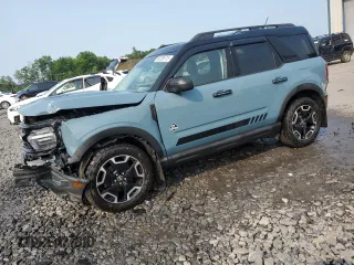 2021 Ford Bronco Sport Outer Banks with VIN 3FMCR9C60MRA57792, listed as a Copart auction lot 60285715 with 44,784 mi miles and Salvage title. Bid and sale history available at DreamBid. Image 1.