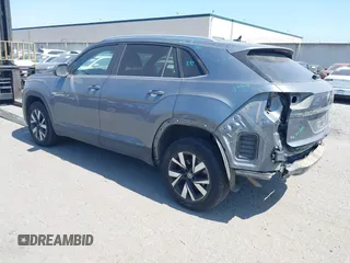 2023 Volkswagen Atlas SE with VIN 1V2LC2CA7PC212471, listed as a IAAI auction lot 42422043 with 24,495 mi miles and . Bid and sale history available at DreamBid. Image 3.