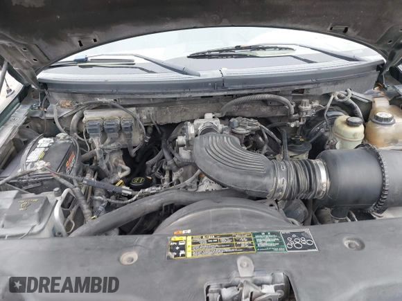 2004 Ford F-150 XLT with VIN 1FTRW12W64KB46944, listed as a IAAI auction lot 41208511 with 293,981 mi miles. Bid and sale history available at carsss.com. Image 10.