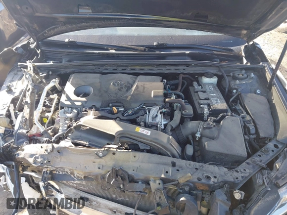 2018 Toyota Camry LE z VIN 4T1B11HK4JU151656, wystawiony jako IAAI lot #41524694 z przebiegiem 52 581 mil mil oraz . Historia ofert i sprzedaży dostępna na DreamBid. Obrazek 10.