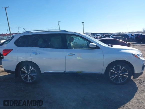 2018 Nissan Pathfinder SV with VIN 5N1DR2MN8JC618011, listed as a IAAI auction lot 41482884 with 113,915 mi miles. Bid and sale history available at carsss.com. Image 12.