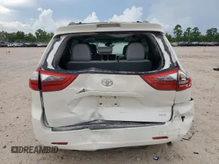 2020 Toyota Sienna XLE Auto Access Seat with VIN 5TDYZ3DC5LS029848, listed as a Copart auction lot 62302005 with 73,471 mi miles and Salvage title. Bid and sale history available at DreamBid. Image 6.