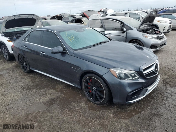 2014 Mercedes-Benz E-Class E 63 AMG S-Model with VIN WDDHF7GB5EB032039, listed as a Copart auction lot 74464924 with 0 mi miles and Salvage Title. Bid and sale history available at carsss.com. Image 4.