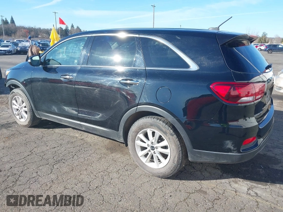 2019 Kia Sorento L with VIN 5XYPG4A36KG574285, listed as a IAAI auction lot 41647367 with 74,808 mi miles. Bid and sale history available at carsss.com. Image 3.