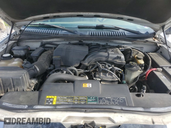 2003 Ford Explorer XLT with VIN 1FMZU63K63UB10345, listed as a Copart auction lot 61130955 with 116,918 mi miles and Salvage title. Bid and sale history available at DreamBid. Image 12.
