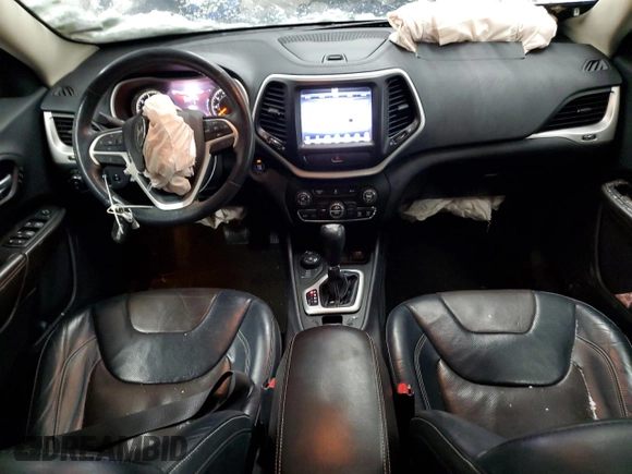 2014 Jeep Cherokee Limited with VIN 1C4PJMDB7EW202563, listed as a Copart auction lot 44465125 with 185,245 mi miles and Non repairable. Bid and sale history available at DreamBid. Image 8.