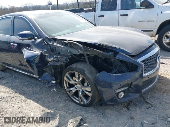 2015 Infiniti Q70 with VIN JN1BY1PP7FM601789, listed as a IAAI auction lot 41782519 with 140,158 mi miles and . Bid and sale history available at DreamBid. Image 6.
