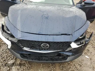 2022 Mazda CX-30 S with VIN 3MVDMBAL7NM418164, listed as a Copart auction lot 41493465 with 28,646 mi miles and Salvage title. Bid and sale history available at DreamBid. Image 13.